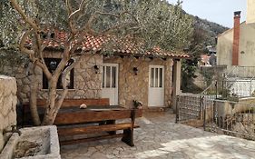 Apartments And Rooms Maritimo